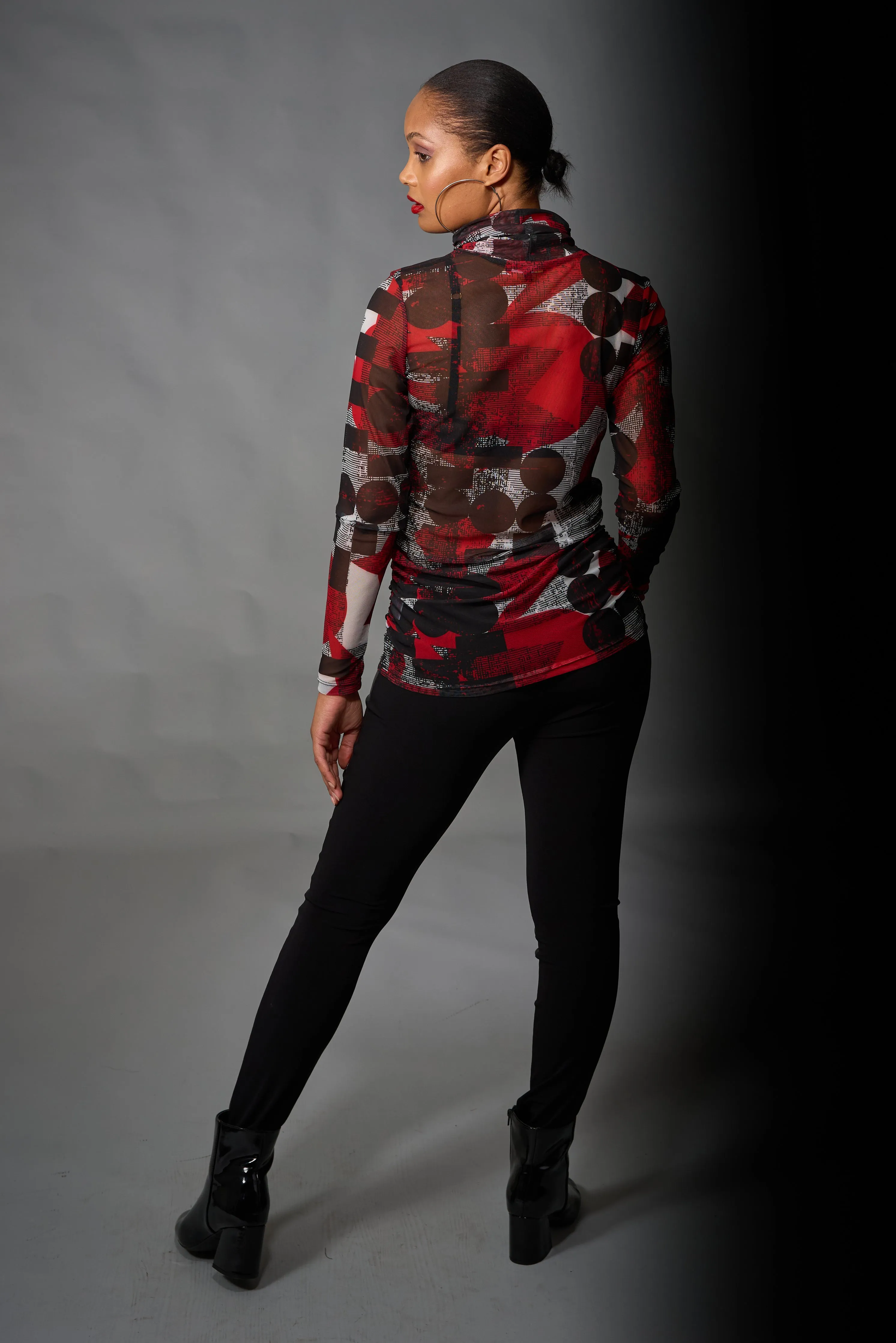 Kozan, Mesh, Max Top in Kandinsky Print