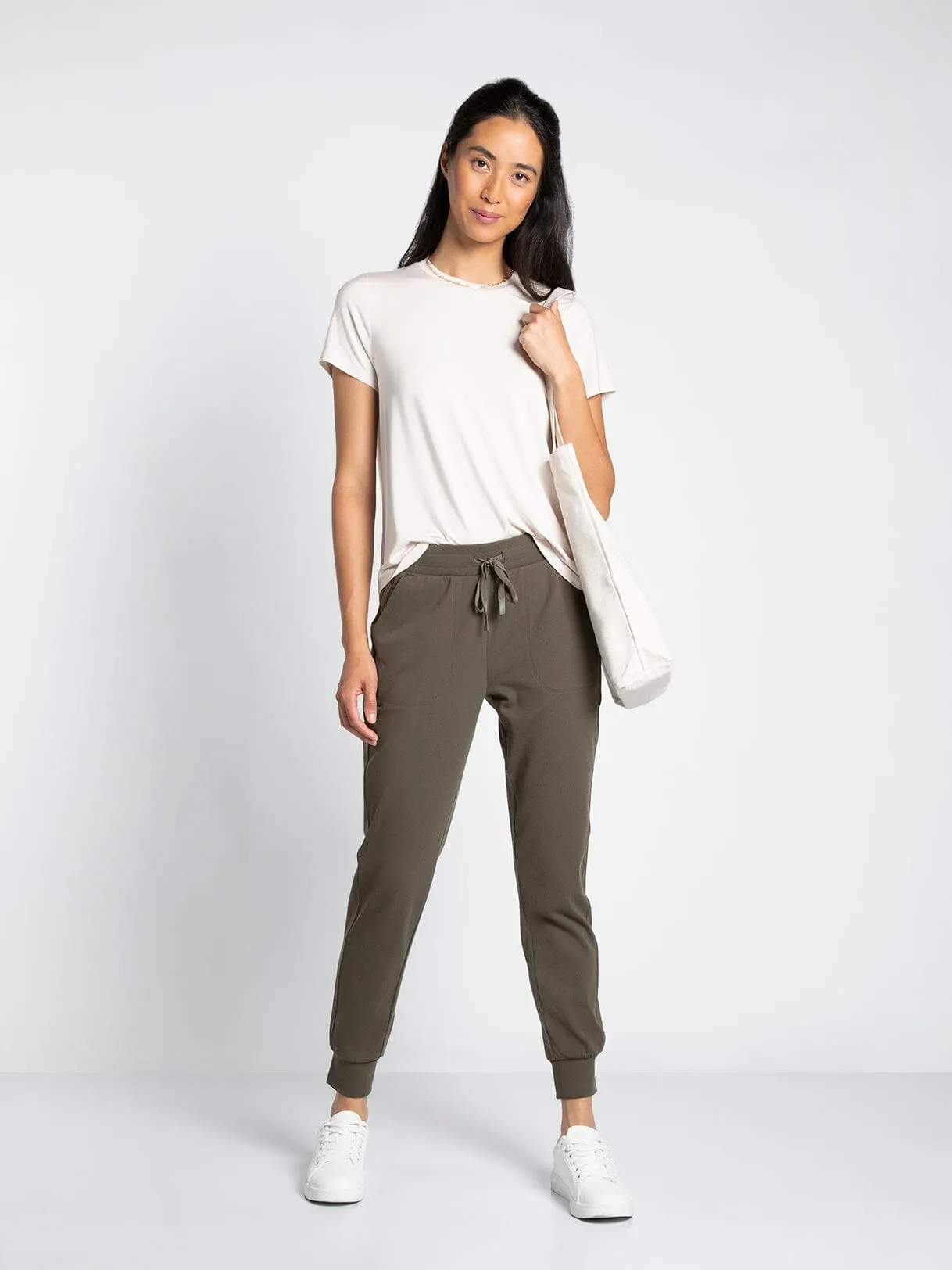 NIKKIE TEE - PREPACK 6 UNITS