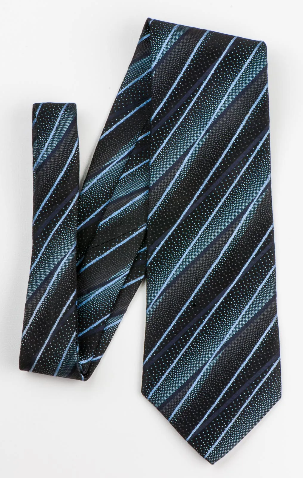 Pierre Cardin Men's Woven Silk Tie Blue Stripes On Black